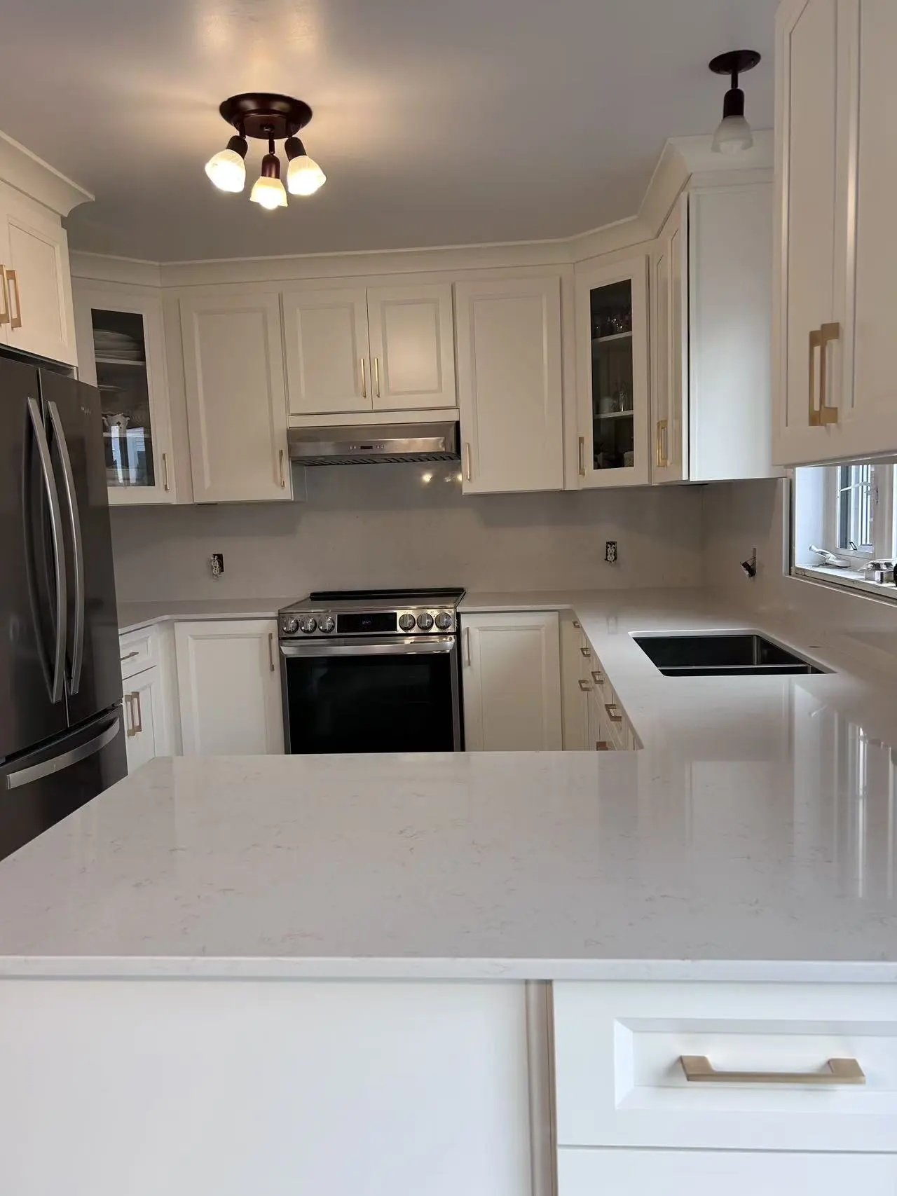 Customer Kitchen 14