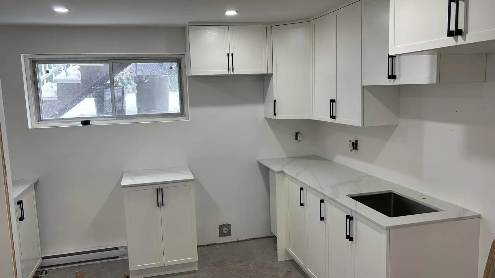Customer Kitchen 30