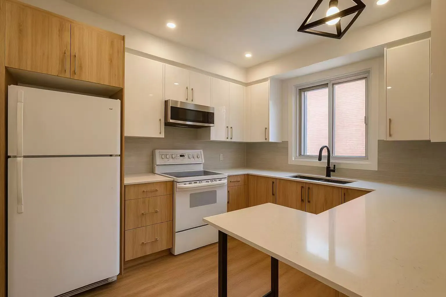Customer Kitchen 6